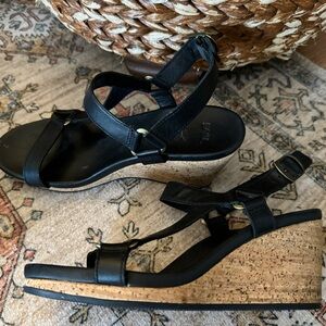 Teva wedges, black and cork size 6.5